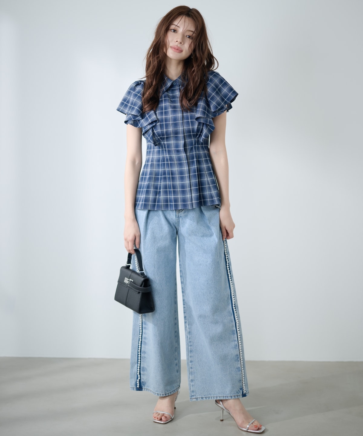 【先行予約受付中】ラッフルスリーブチェックシャツブラウス
