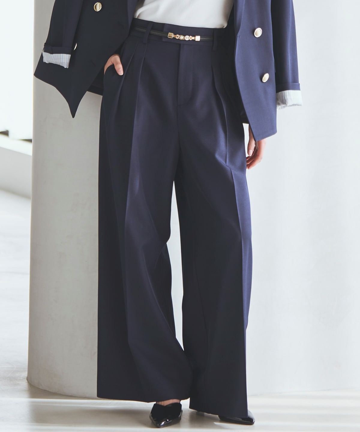 【先行予約受付中】タックワイドパンツ