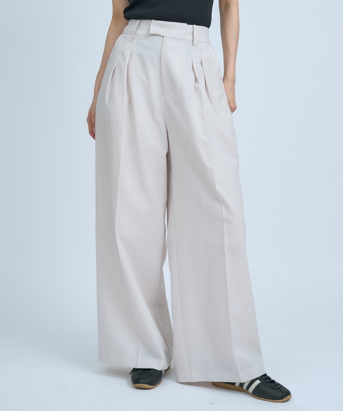 【先行予約受付中】シアーワイドパンツ