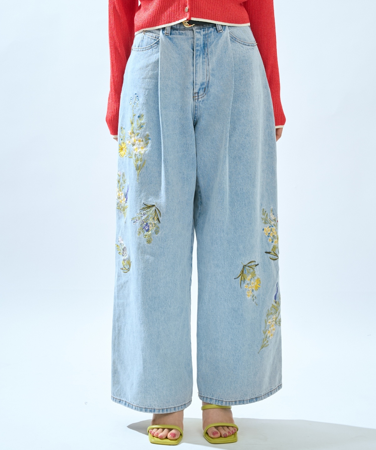 【先行予約受付中】刺繍デニムパンツ