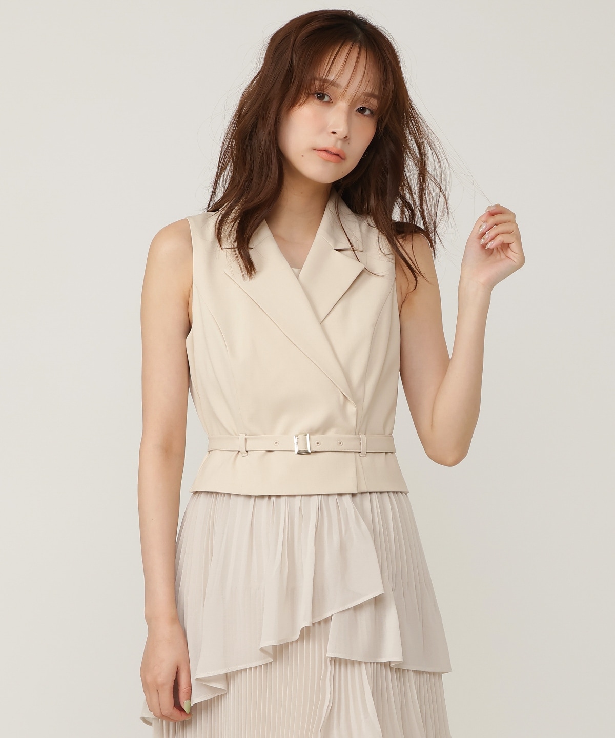 【5/14(木)一部店舗先行発売】ベストレイヤード消しプリーツワンピース