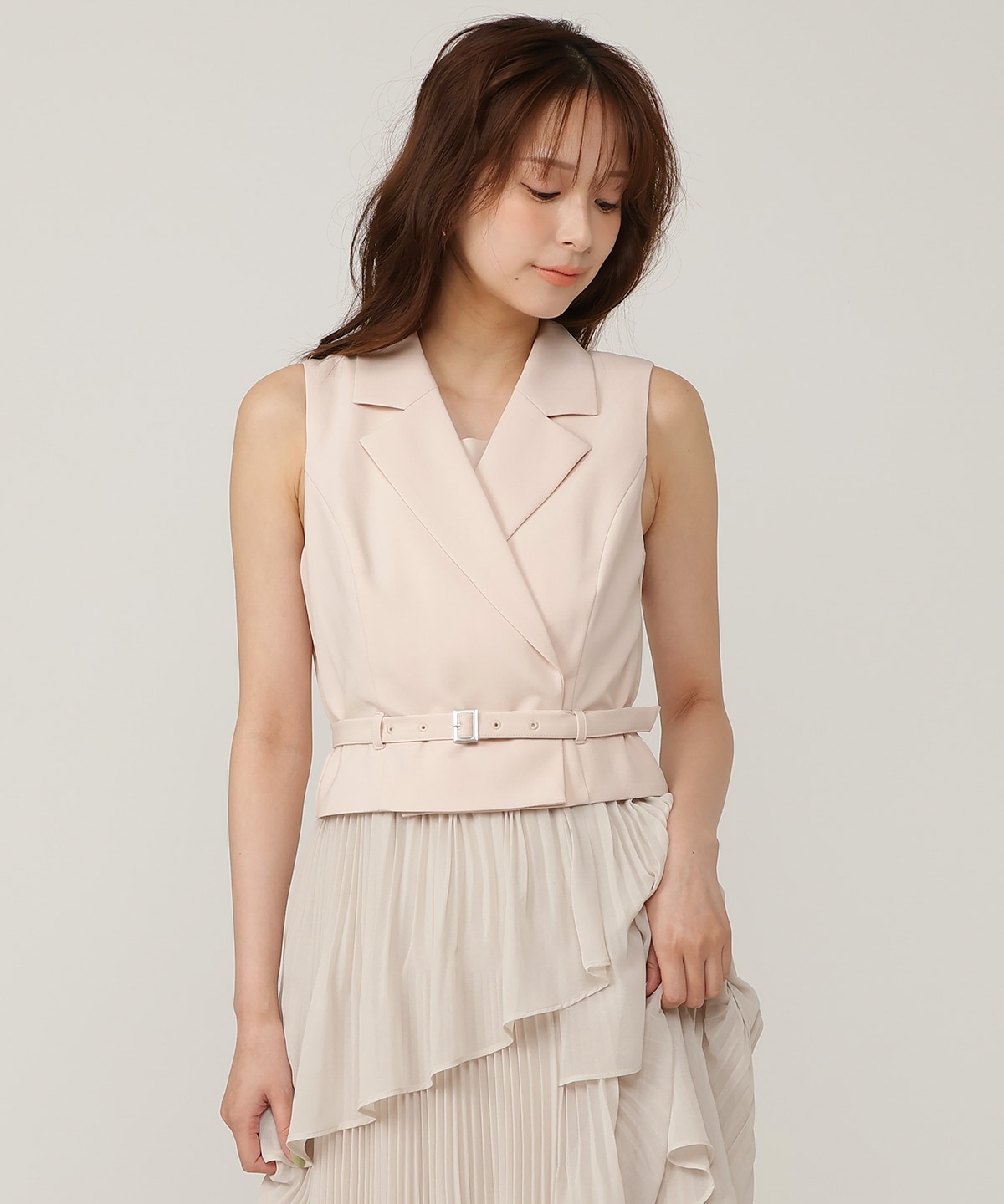 【5/14(木)一部店舗先行発売】ベストレイヤード消しプリーツワンピース
