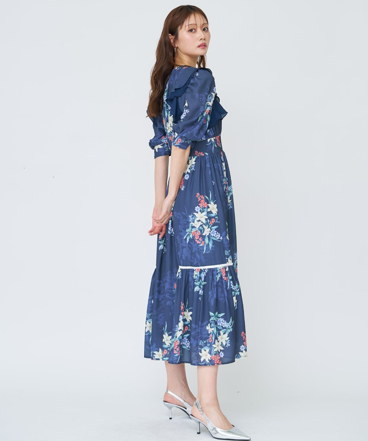 【先行予約受付中】シャドーフラワーブーケワンピース