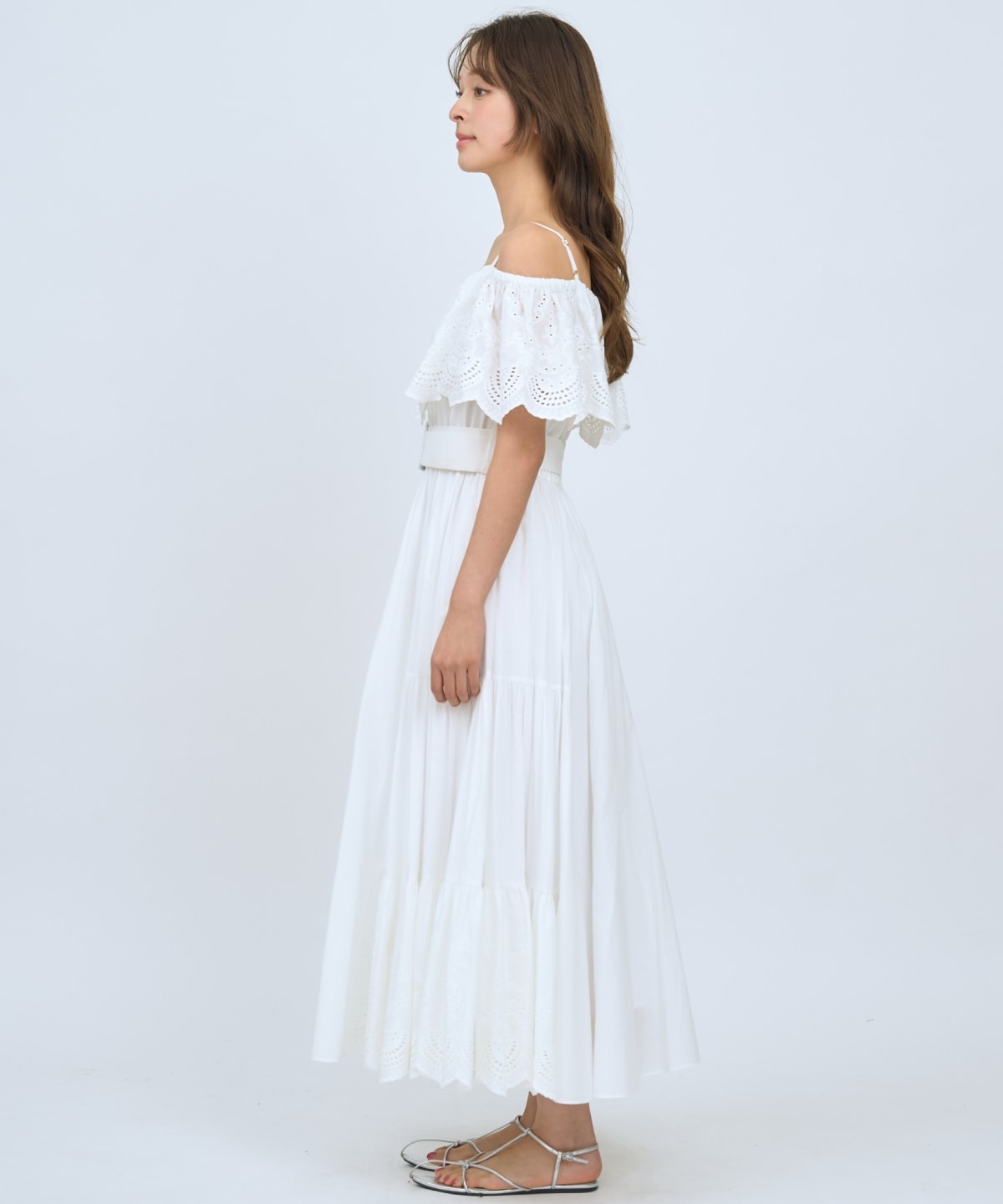 レースオフショルティアードワンピース