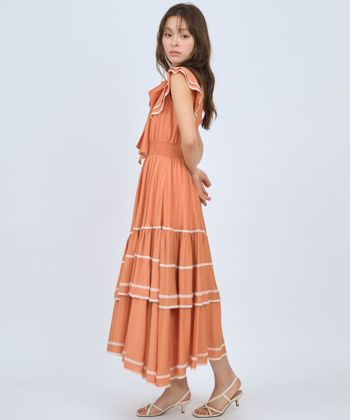 レーストリミングティアードワンピース