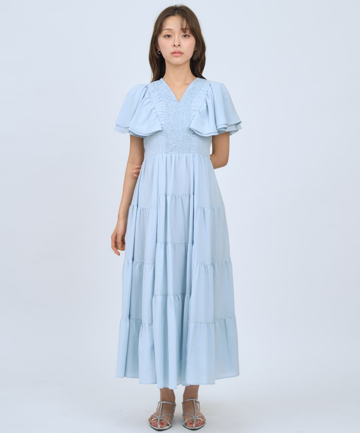 【先行予約受付中】Vネック襟レースティアードワンピース