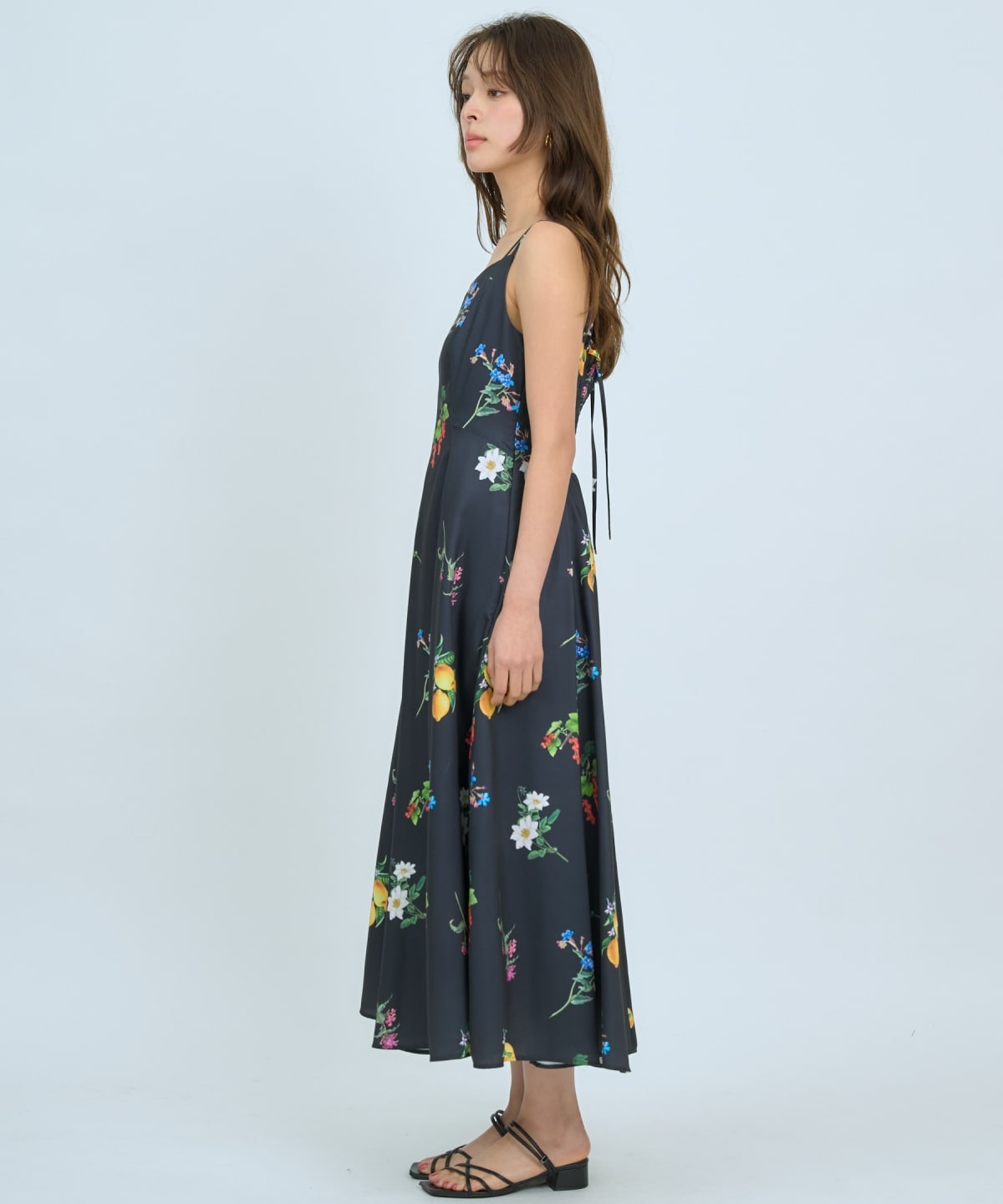 【5/14(木)一部店舗先行発売】フルーツ×フラワープリントワンピース