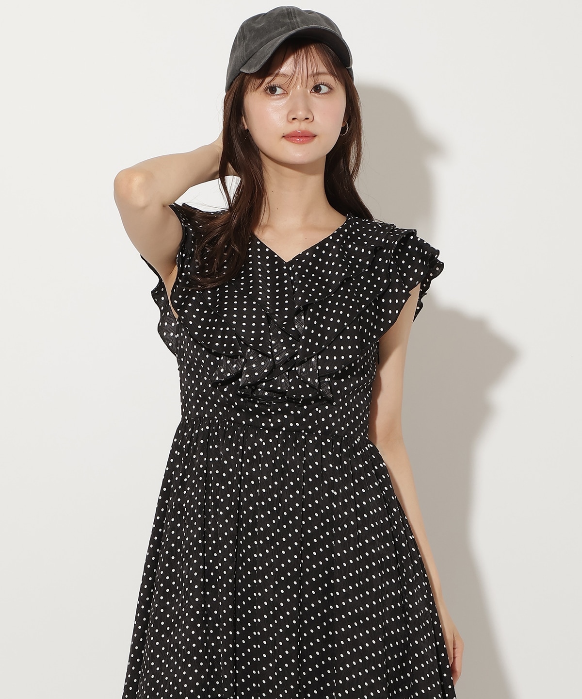 【先行予約受付中】ラッフルドットワンピース