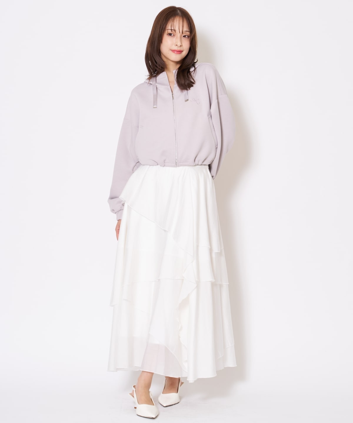 【先行予約受付中】ロゴ刺繍ZIPパーカー