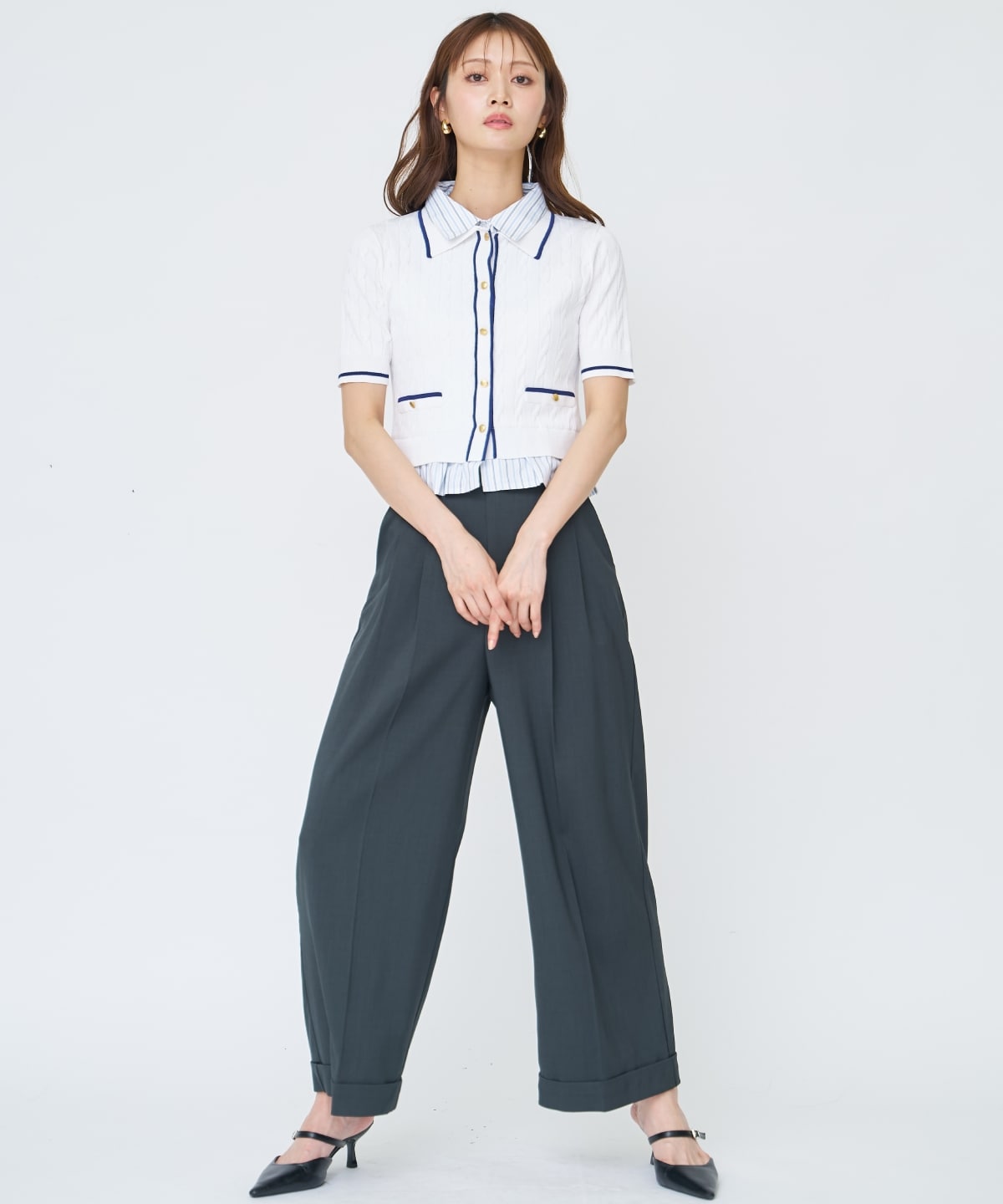 【先行予約受付中】配色シャツ襟ペプラムニットプルオーバー