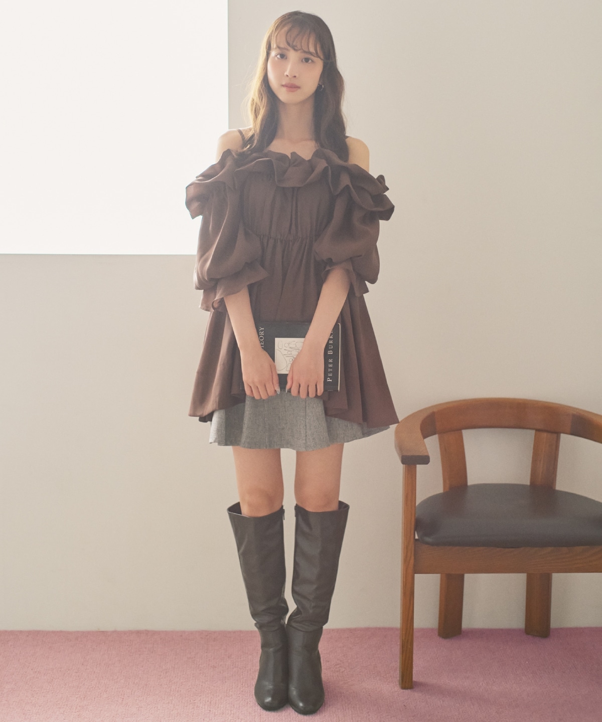 【先行予約受付中】ベルト付きフレアミニスカート