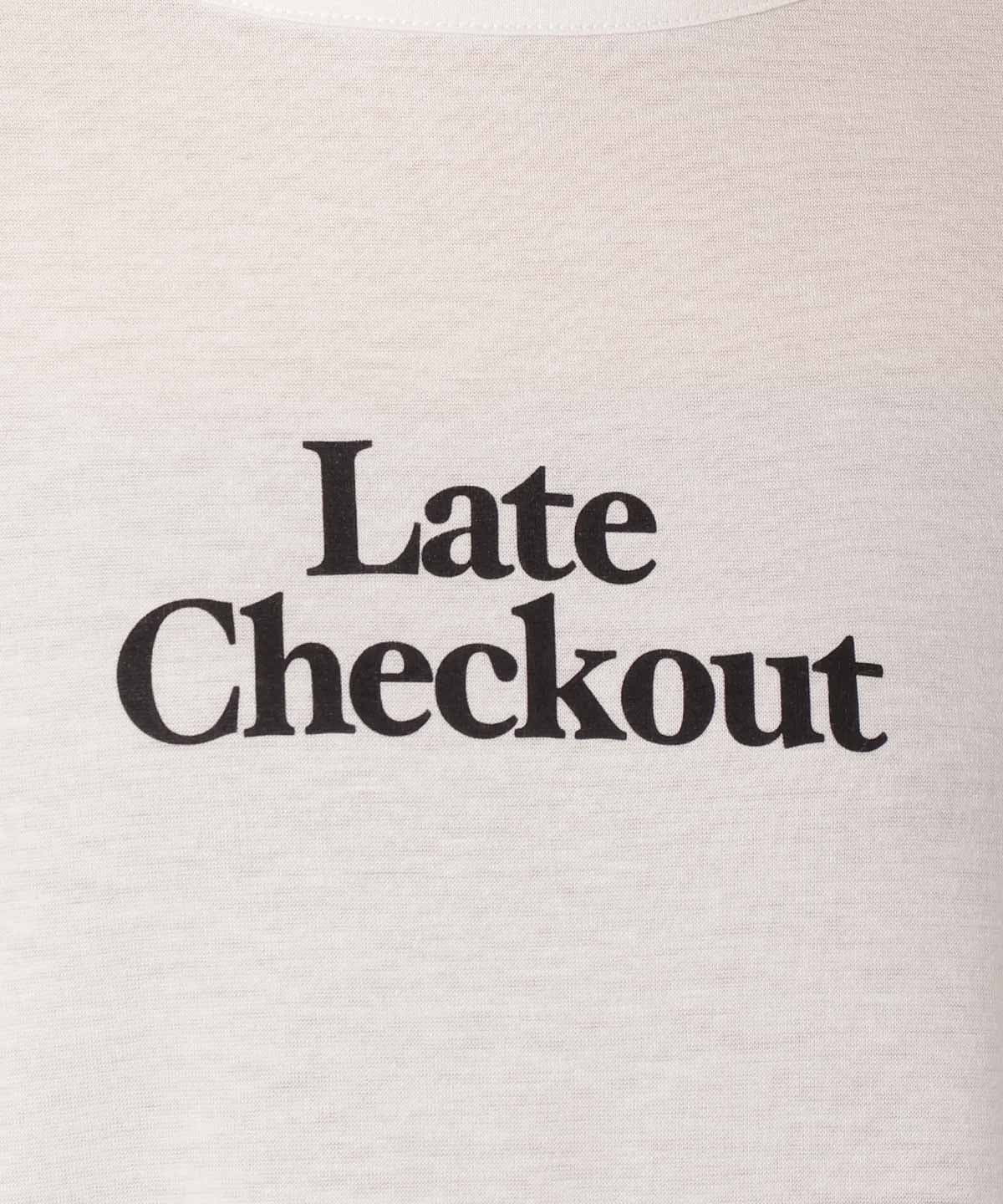 Late Checkout プリントTシャツ