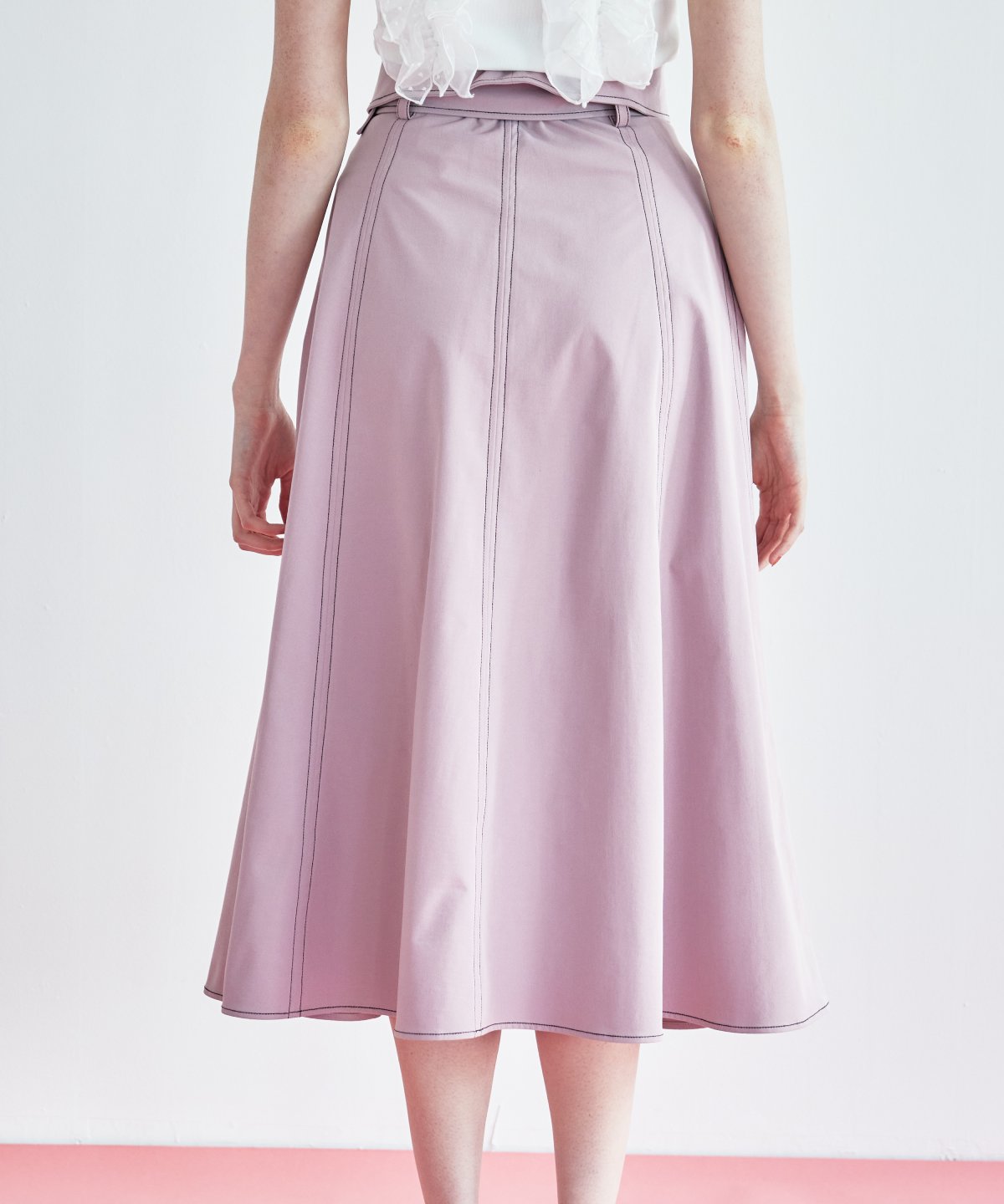 ステッチカラーフレアスカート