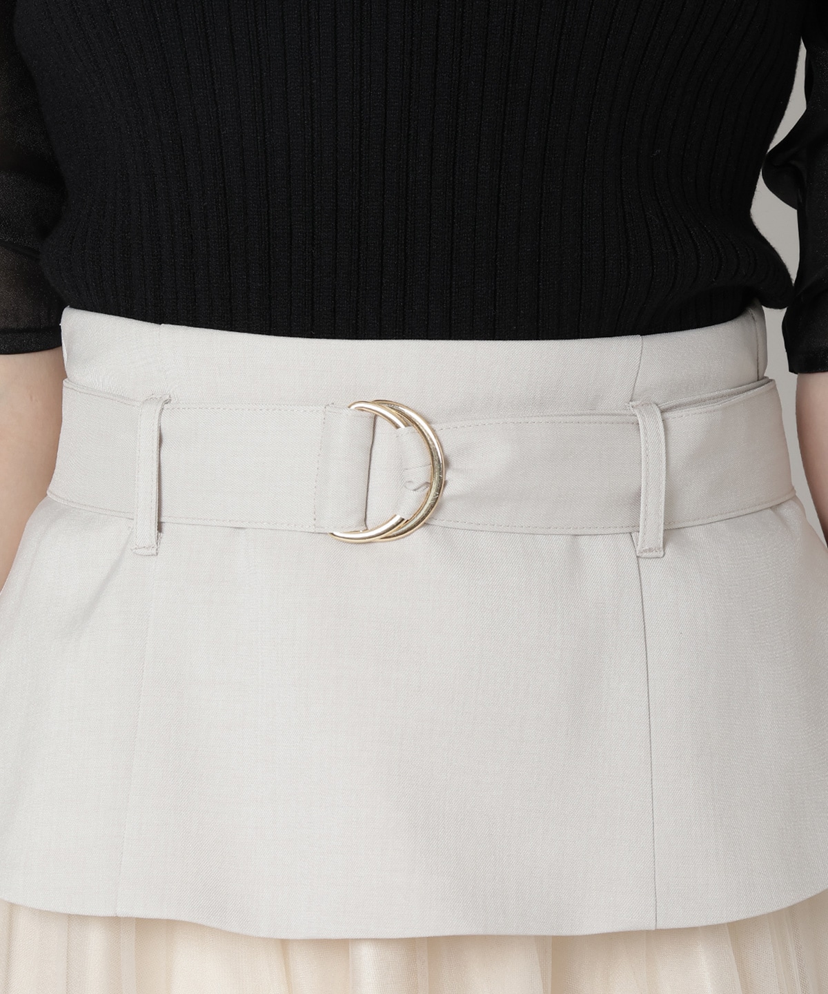 切り替えプリーツスカート