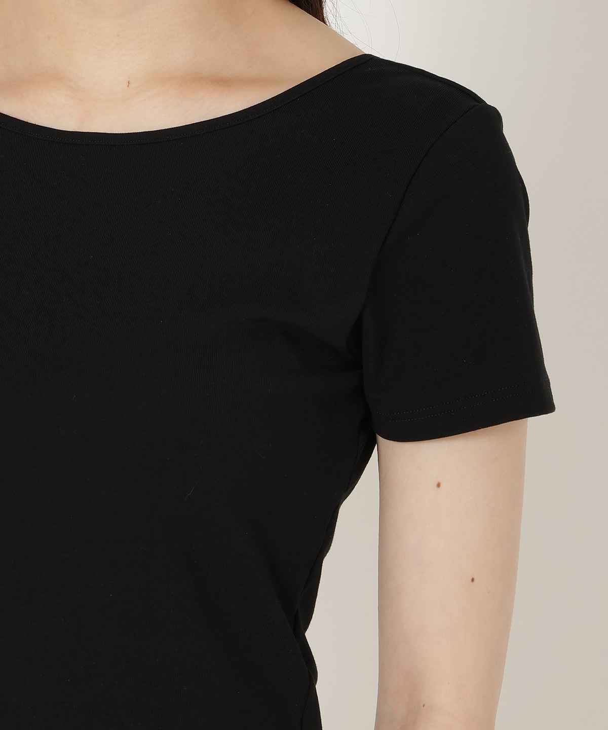 カップ付きTシャツ