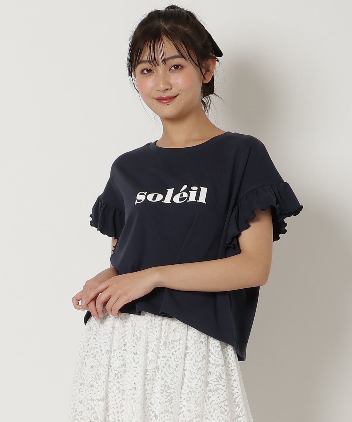 フリル袖Tシャツ
