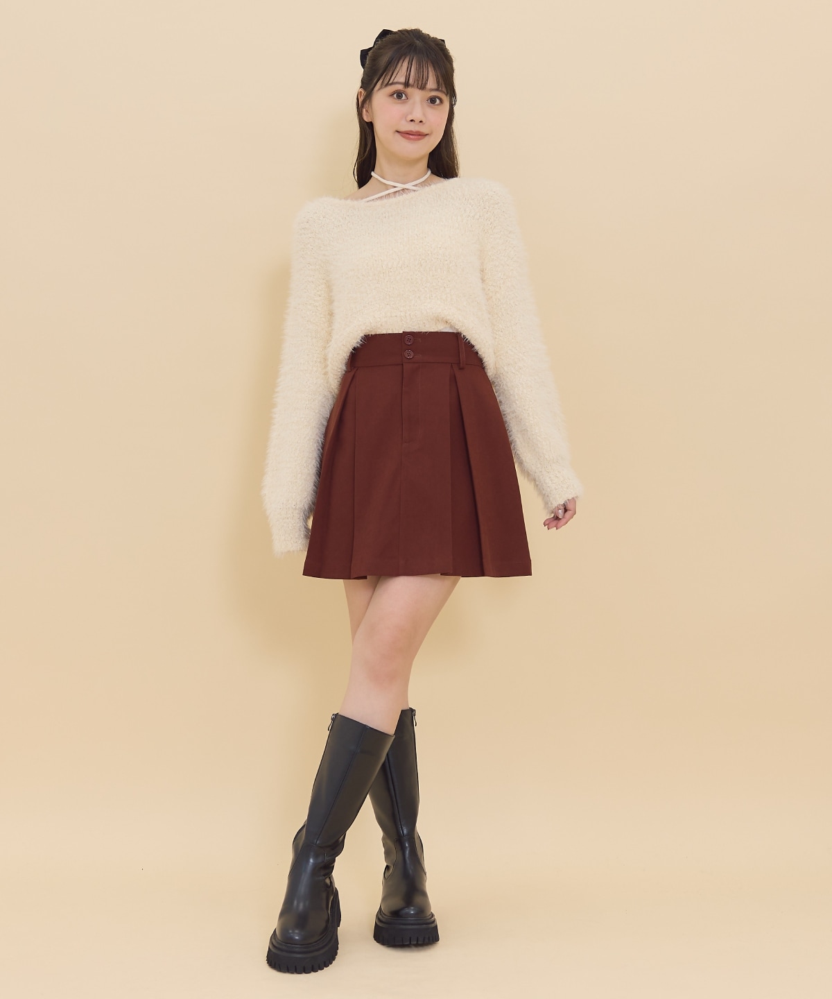 タックプリーツミニスカート