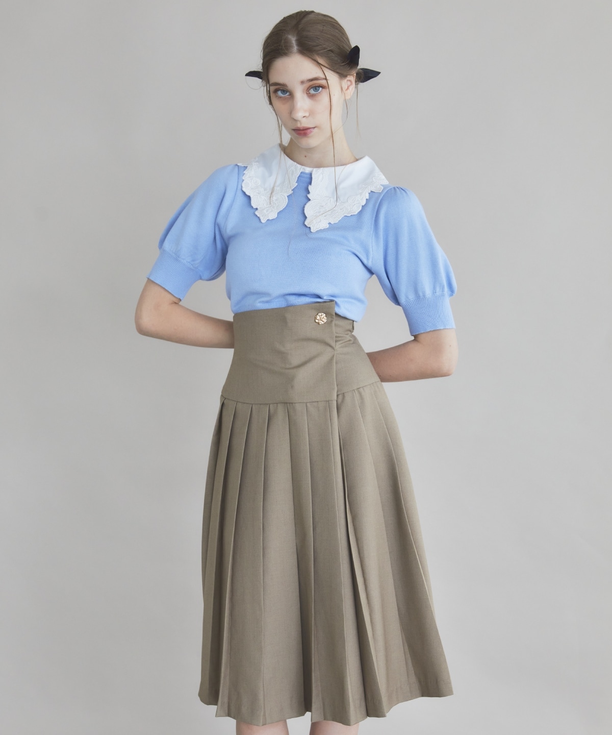 ロースイッチングプリーツスカート