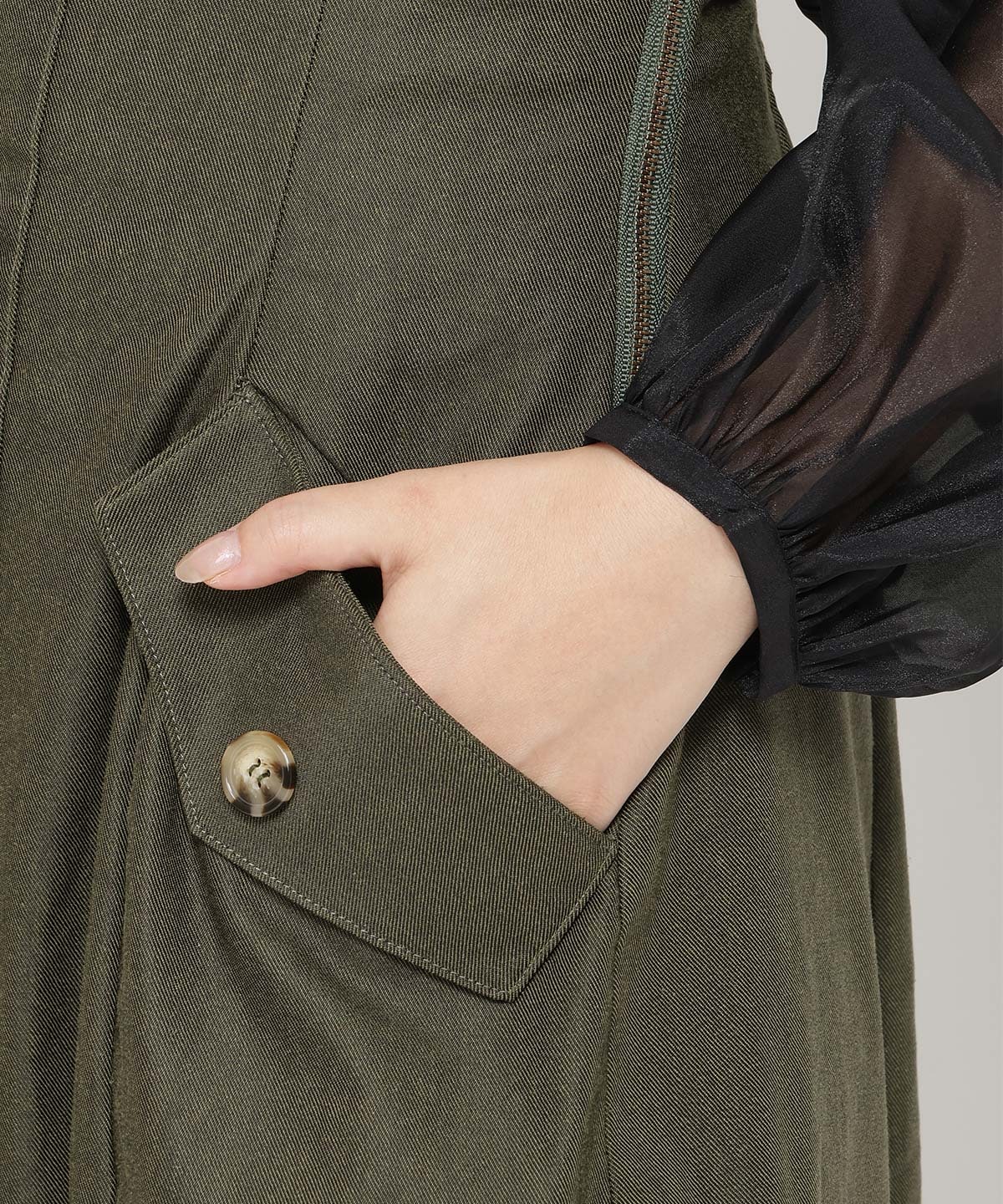 バストベルトベアワンピース