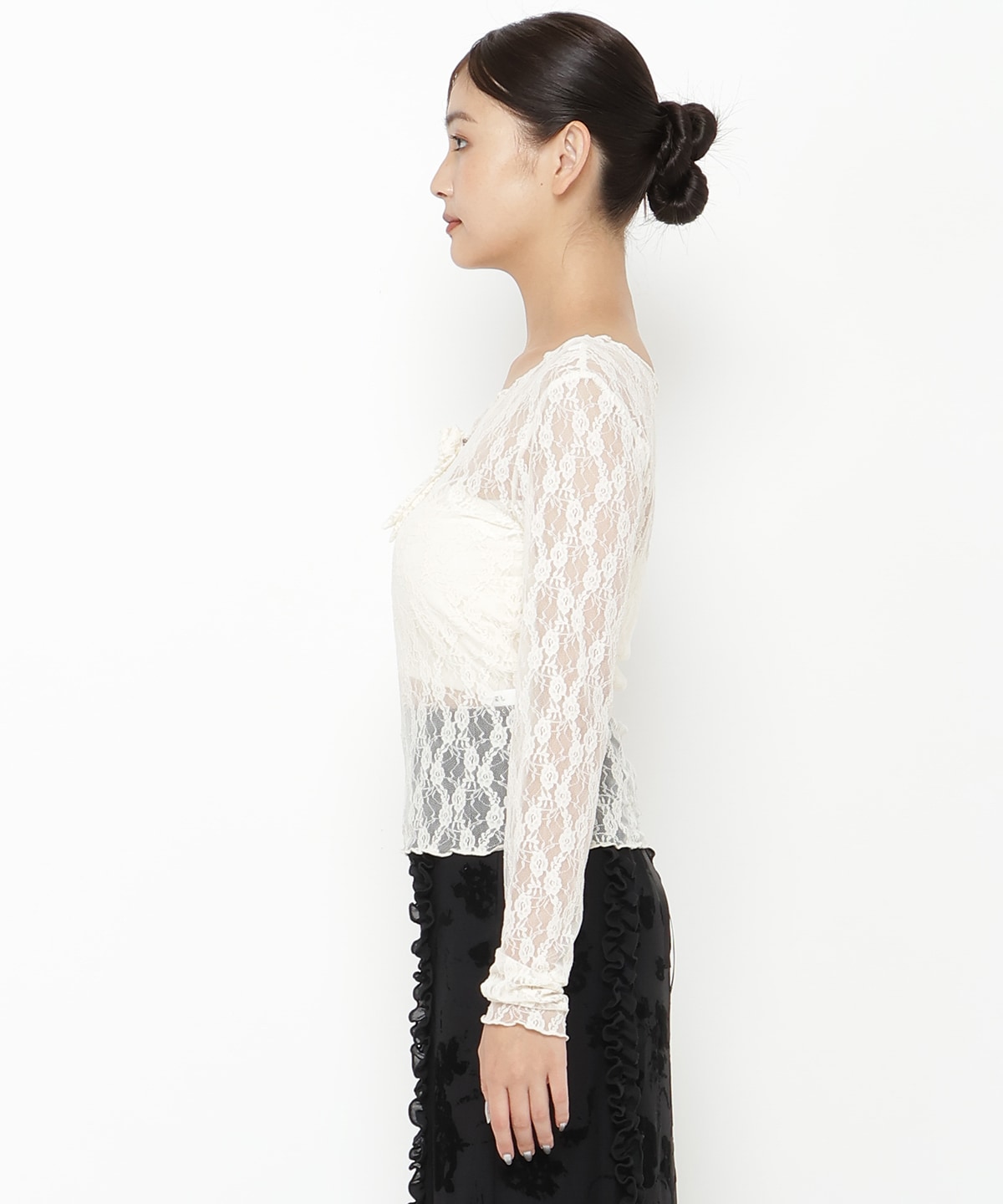 ローズブローチレーストップス