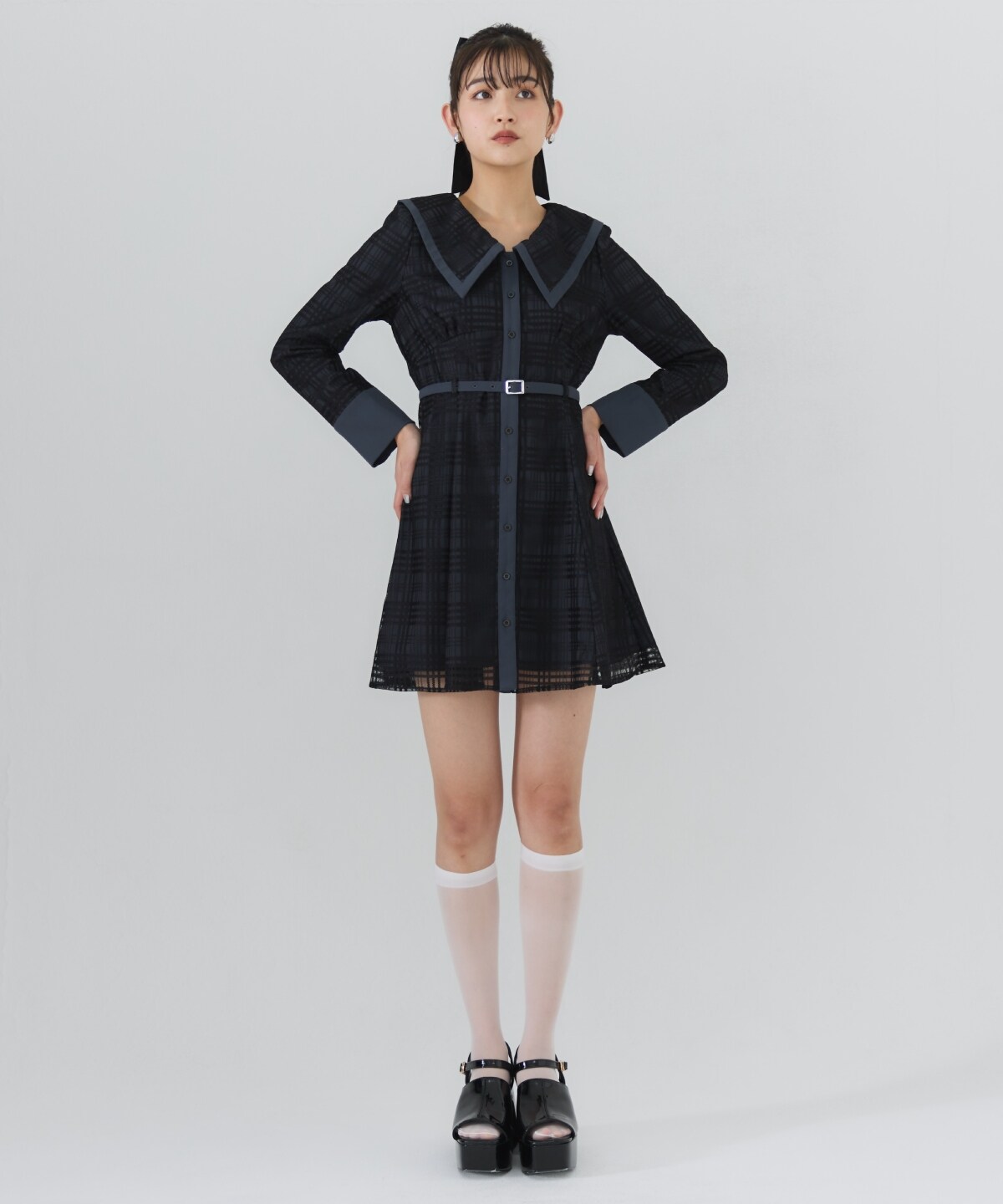 ビッグカラーレースミニワンピース