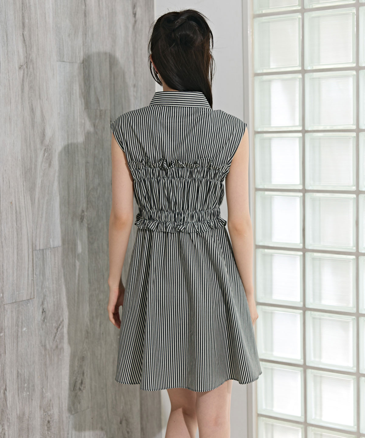 ヘムフリルレイヤードストライプシャツワンピース