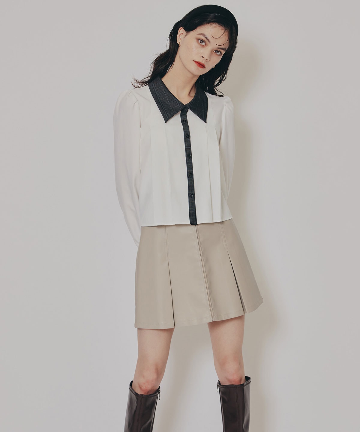 チェックバイカラーリボンタイブラウス