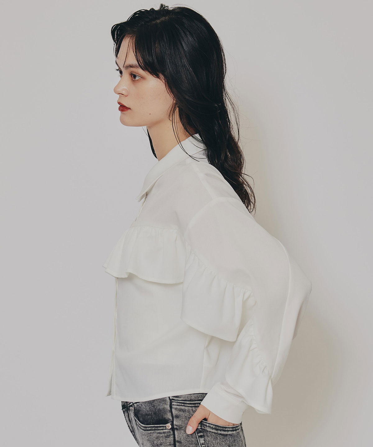 フリルラインストライプブラウス