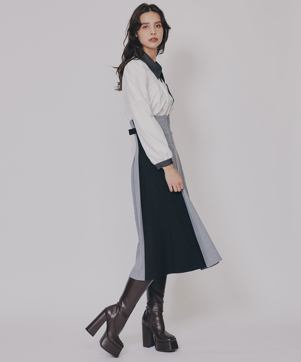 フロントジップバイカラーミディスカート