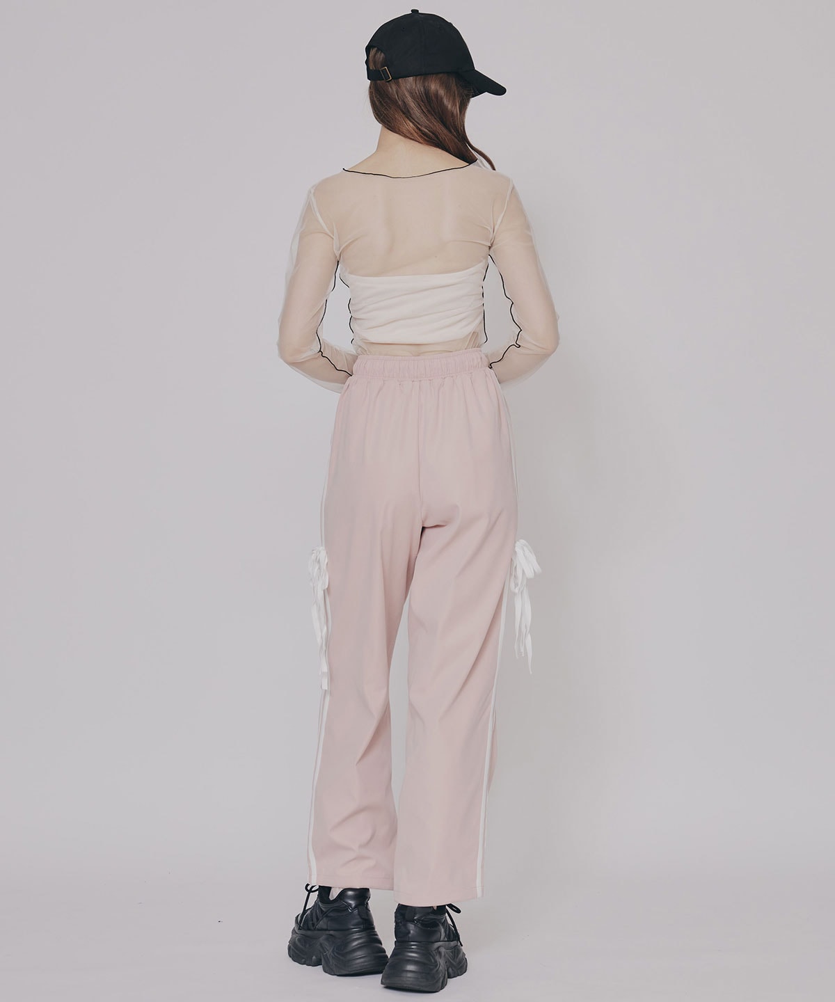 サイドリボンラインパラシュートパンツ