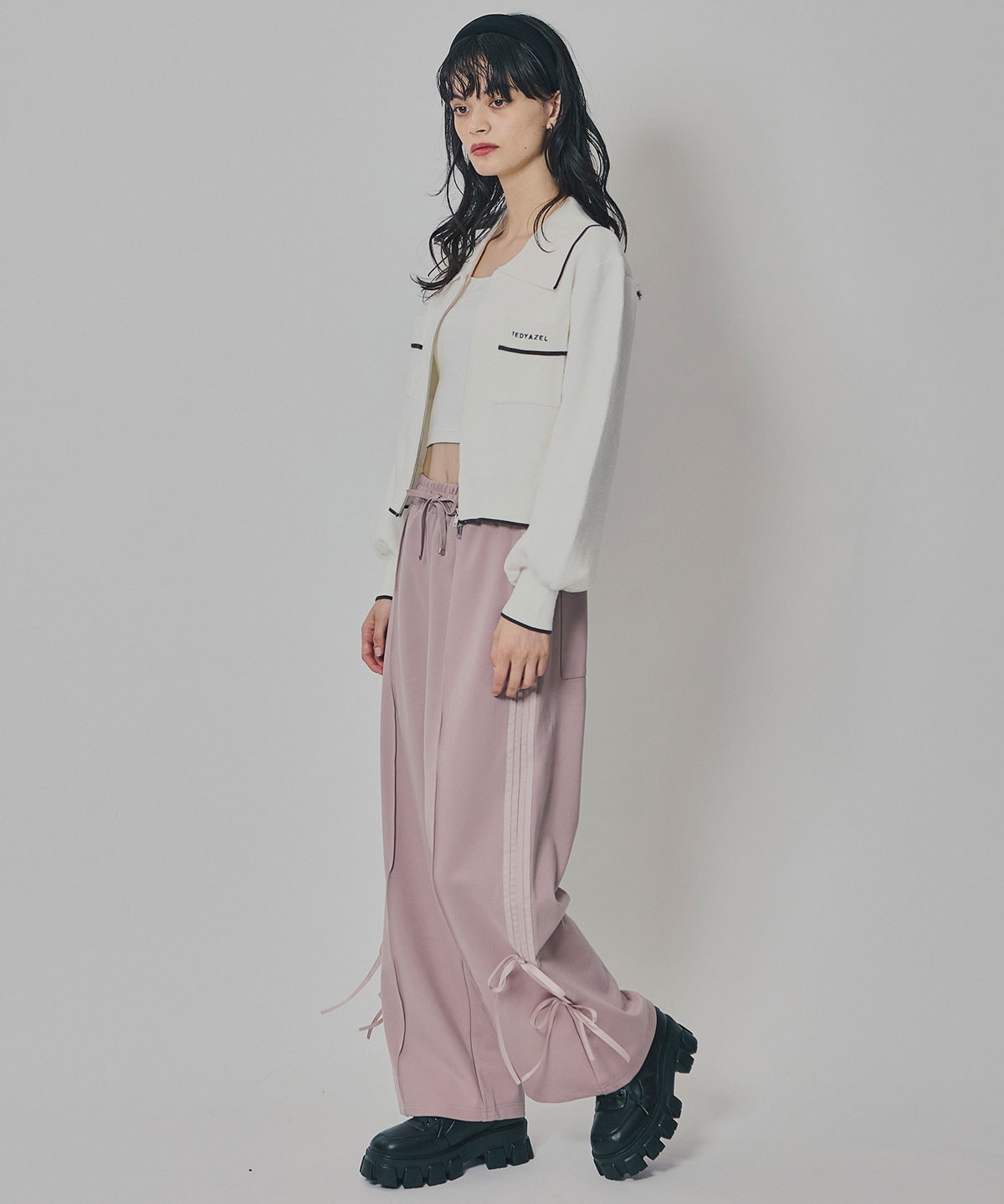 ダブルリボンラインイージーパンツ