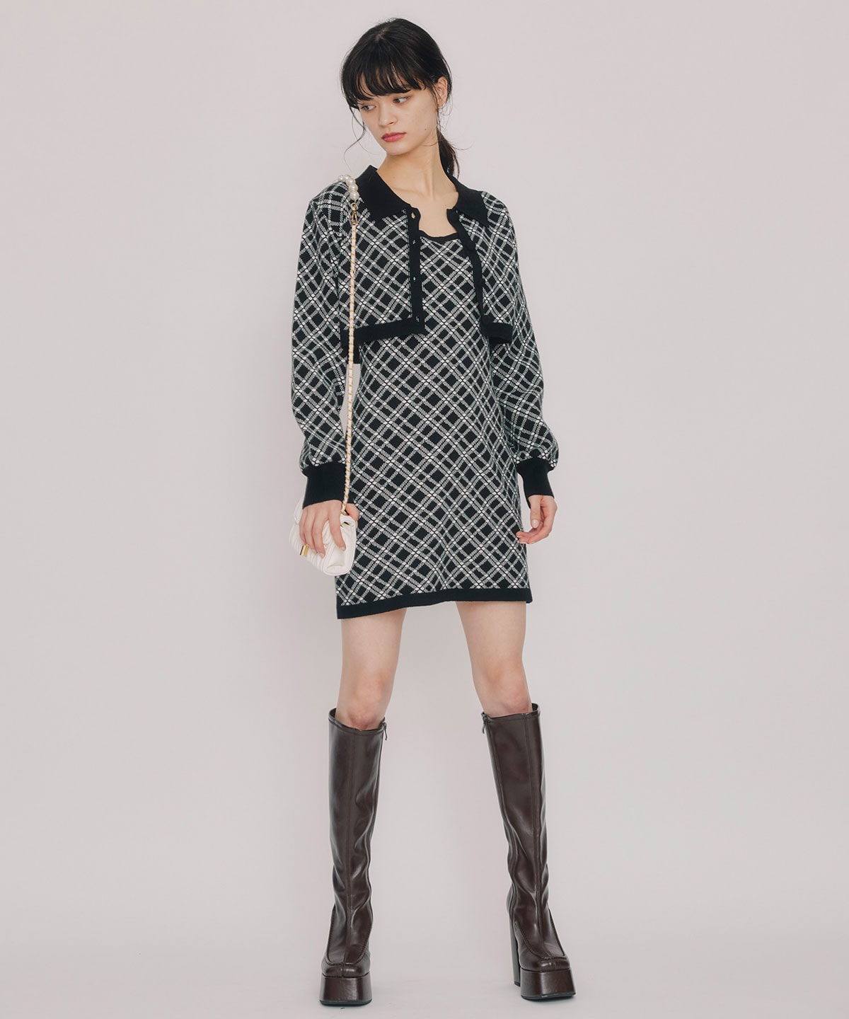 クラシカルニットカーディガン×キャミソールニットワンピースセットアップ