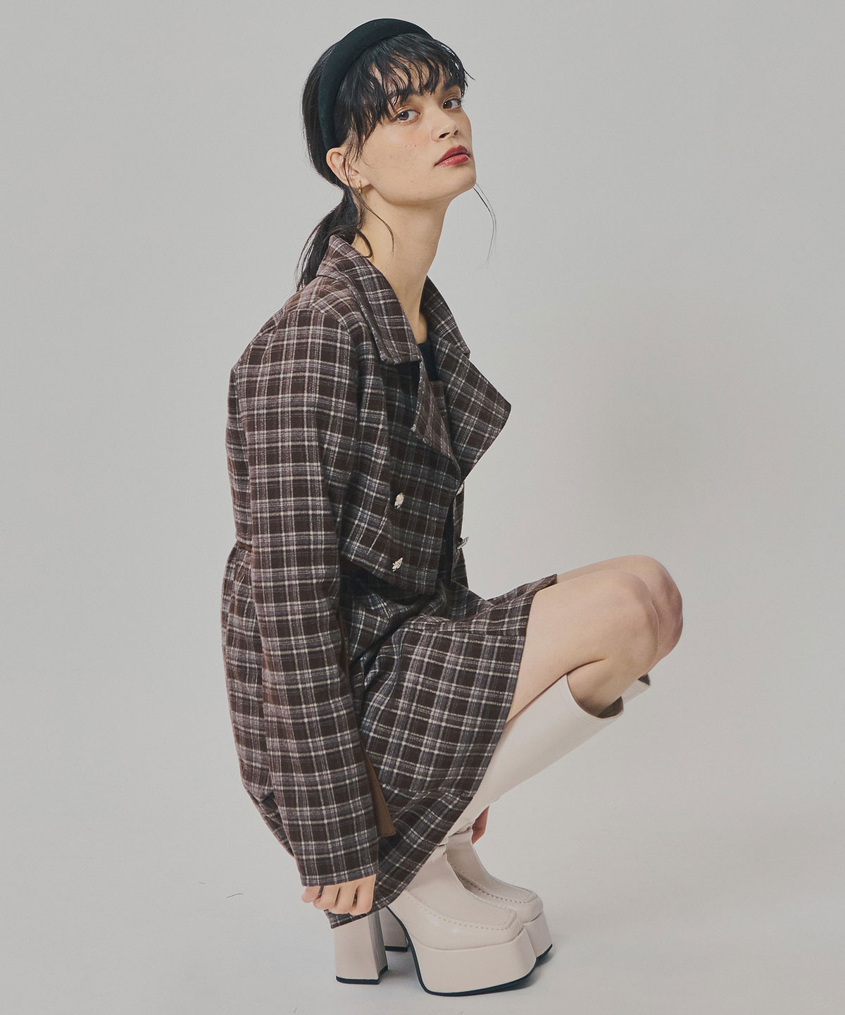 チェックショートジャケット×Wベルトワンピースセットアップ