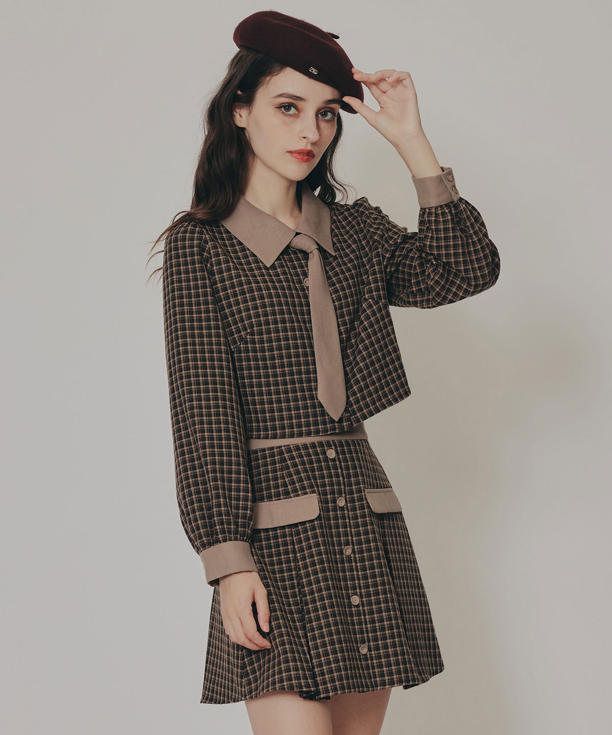 バイカラークラシックチェックブラウス×ミニスカートセットアップ