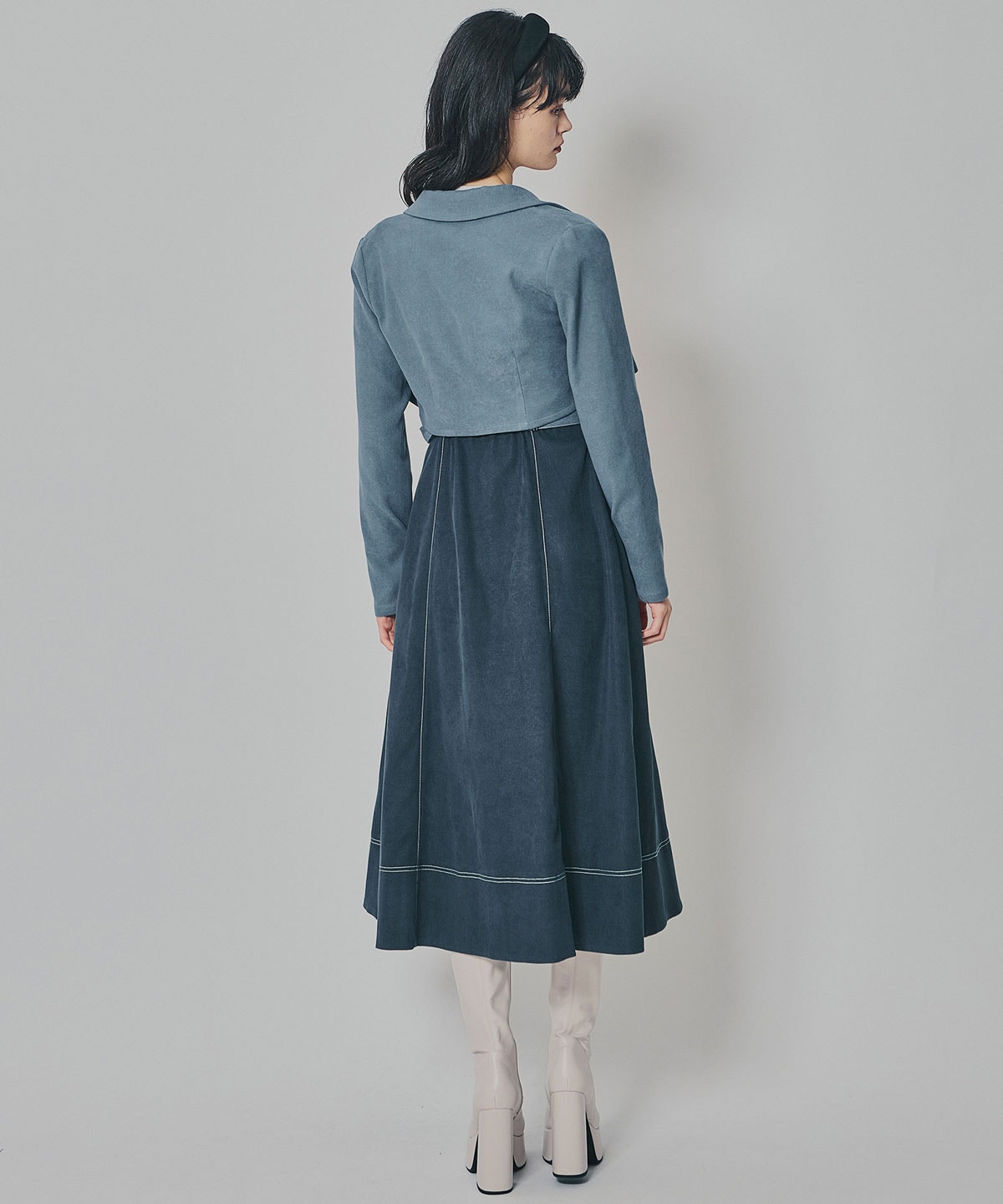 スエードライクショートジャケット×バイカラーワンピースセットアップ