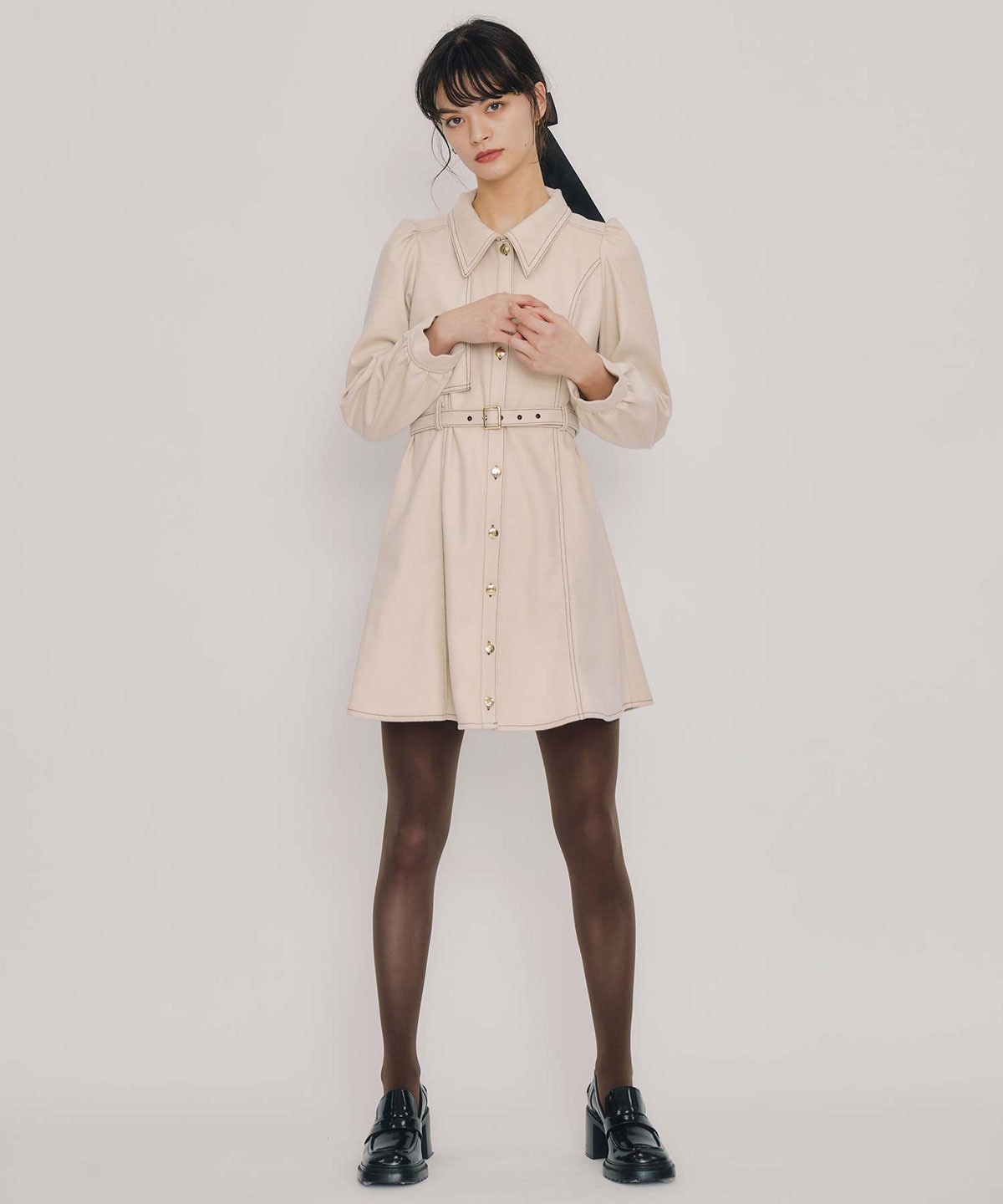 バイカラーステッチラインミニワンピース