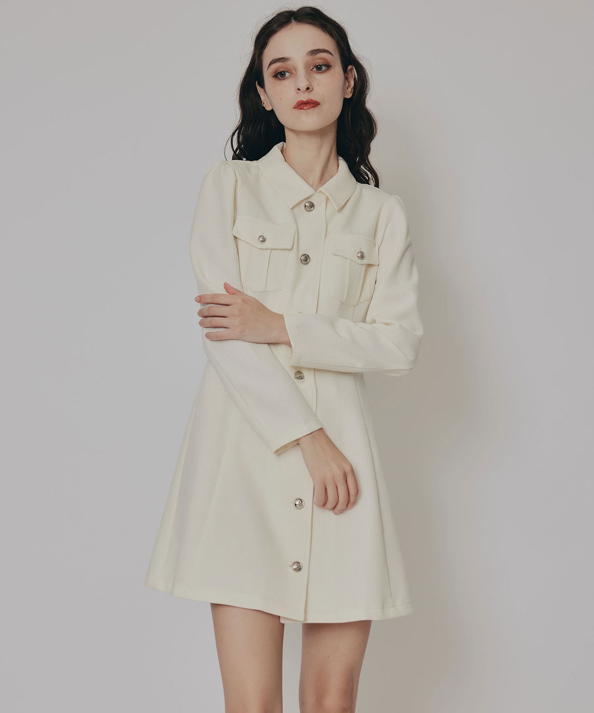 エンブレムボタンマイクロワッフルシャツワンピース