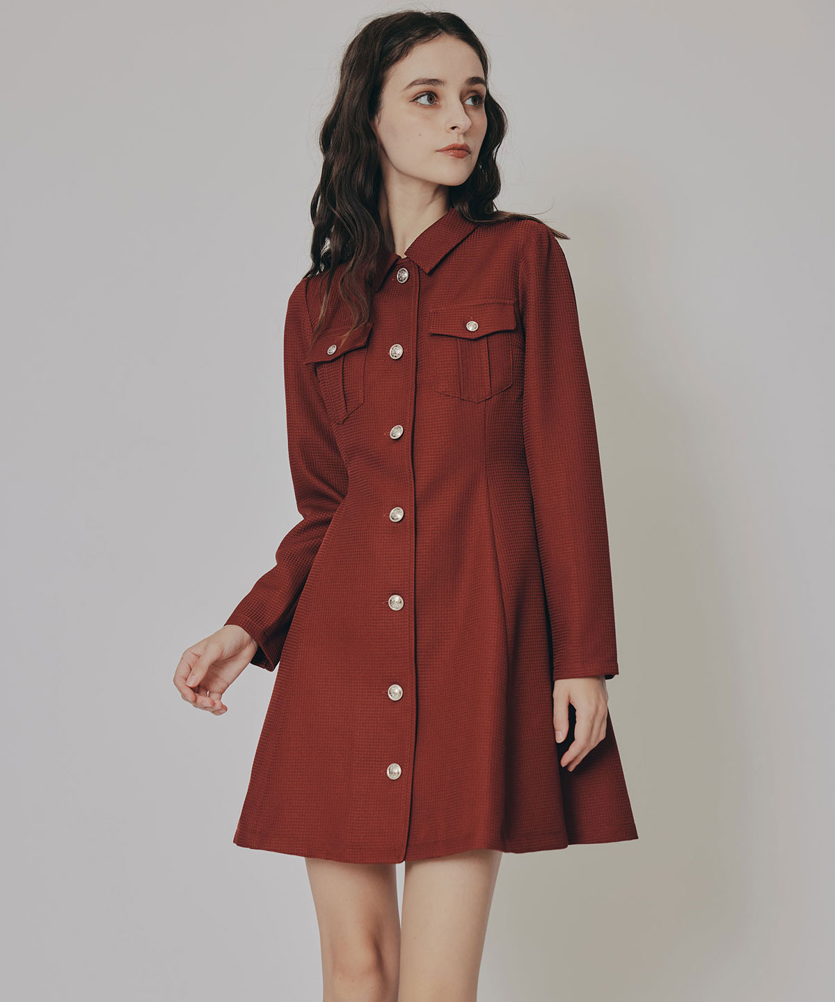 エンブレムボタンマイクロワッフルシャツワンピース