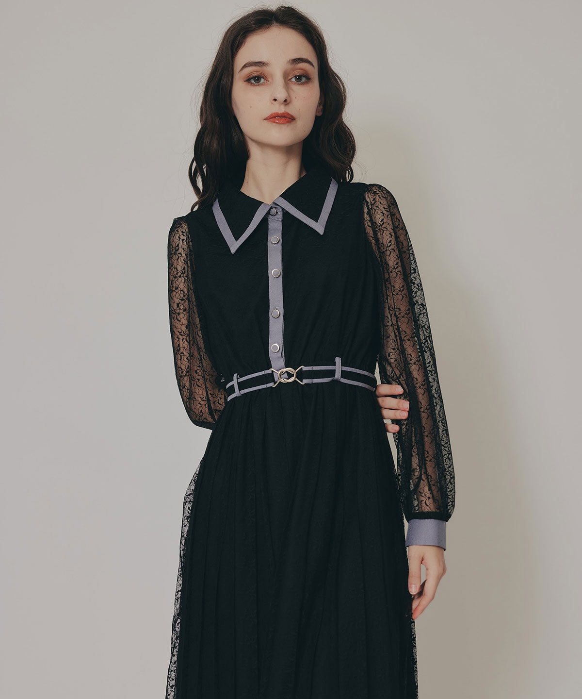 バイカラーレースプリーツロングスリーブワンピース