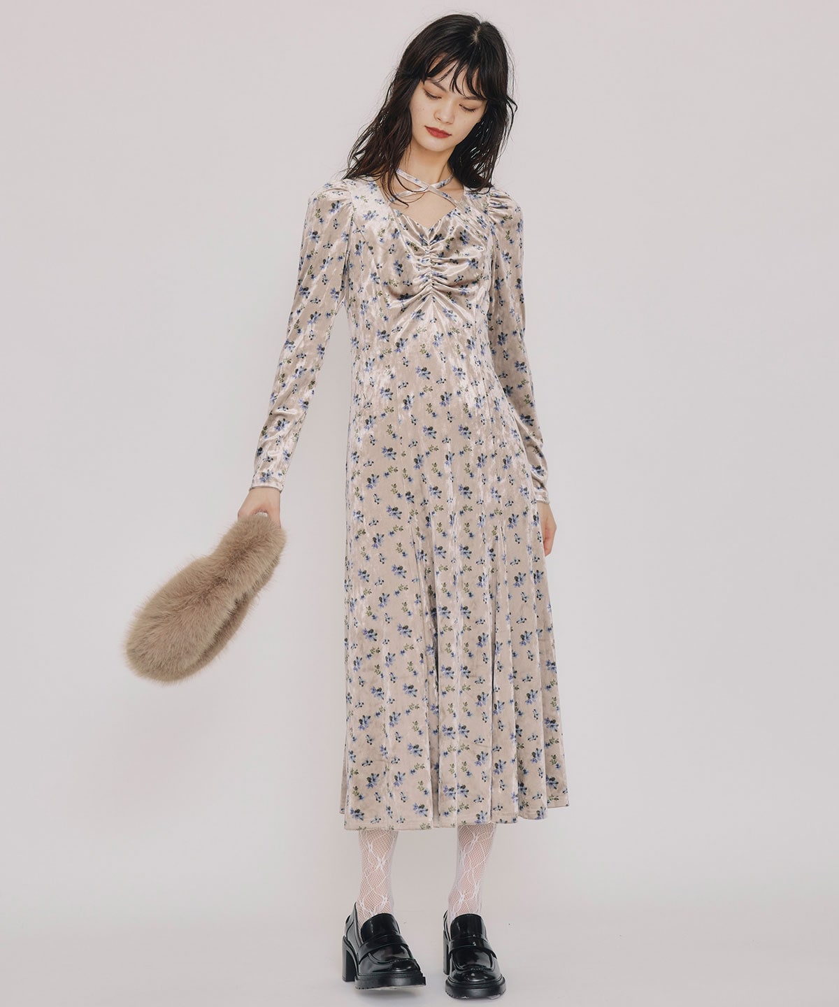 クロスリボンフラワーベロアロングワンピース