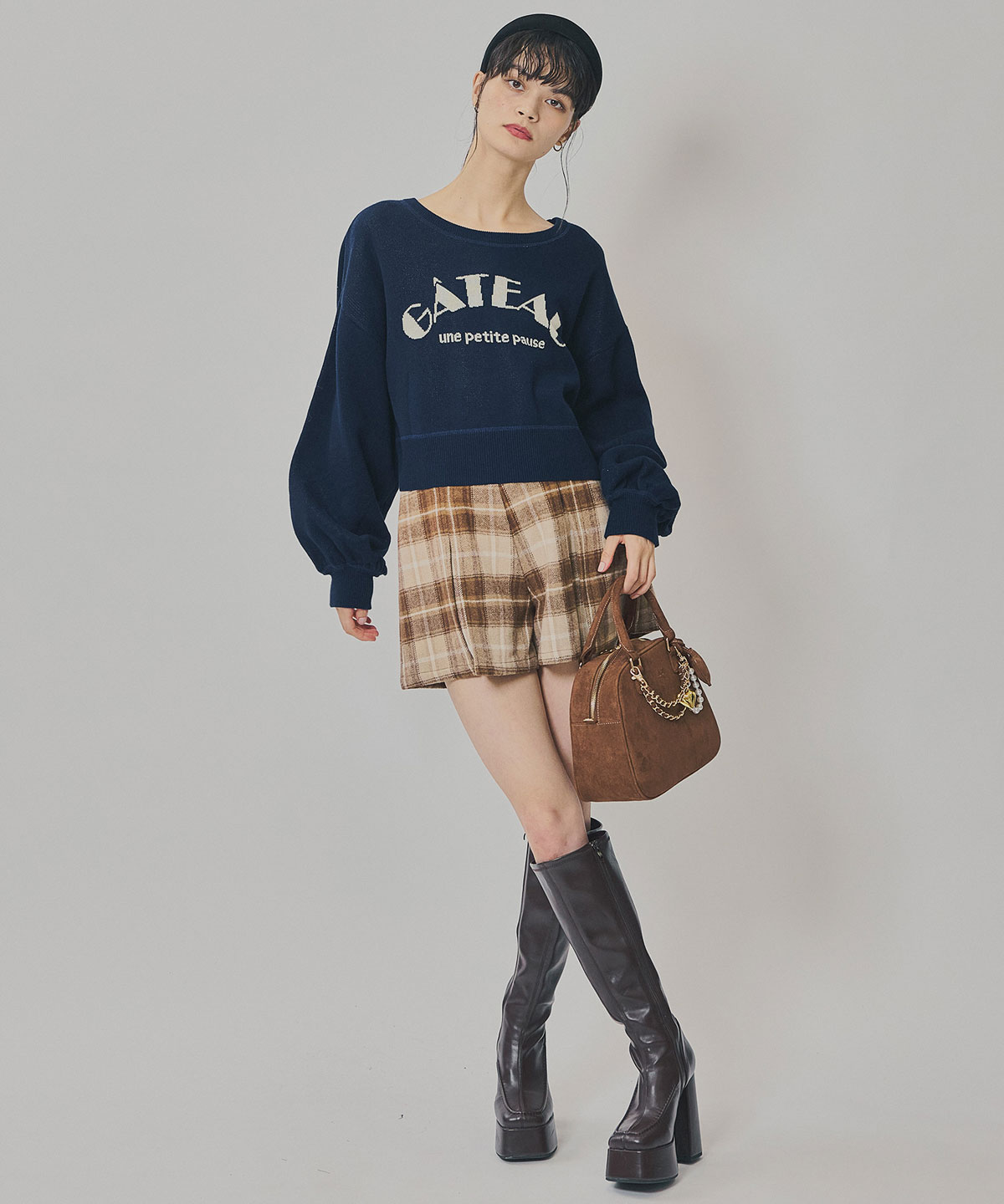 スウェットライクジャガードニット