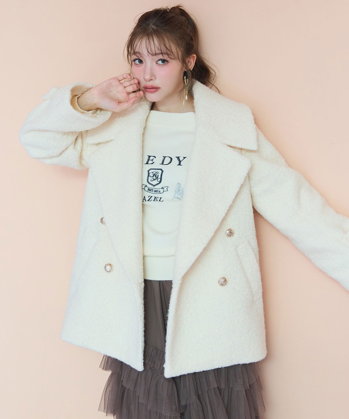 ビジューロゴエンブロイダリーニットプルオーバー