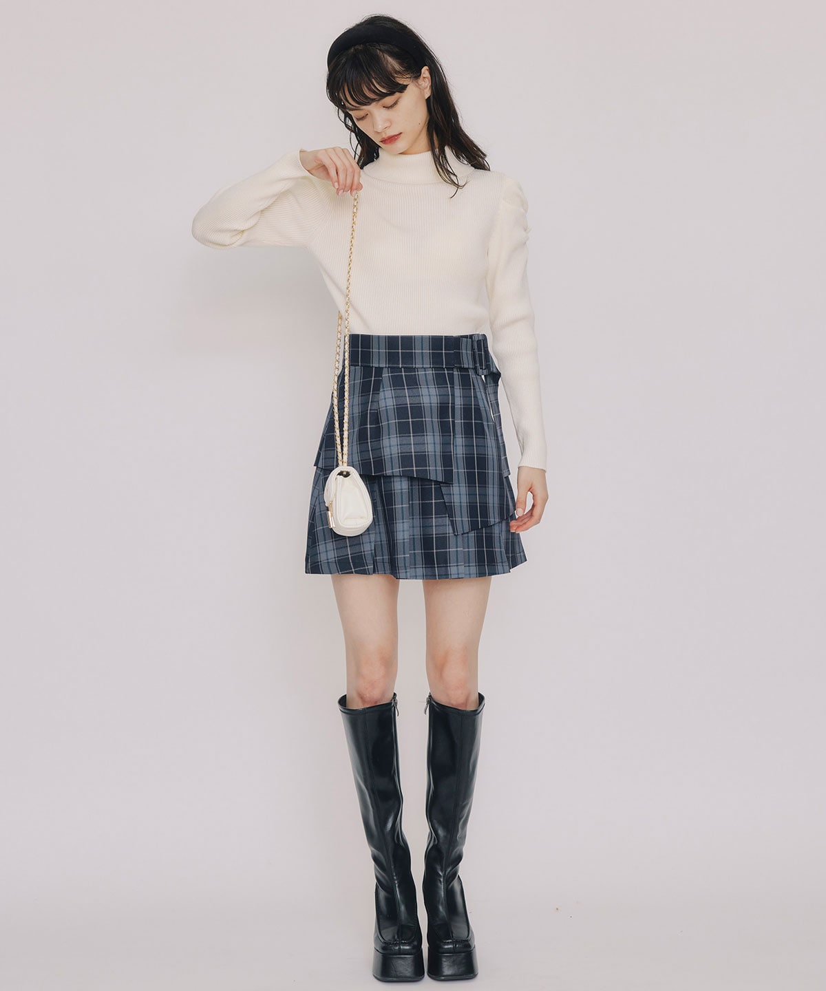 ラメタートルニットプルオーバー