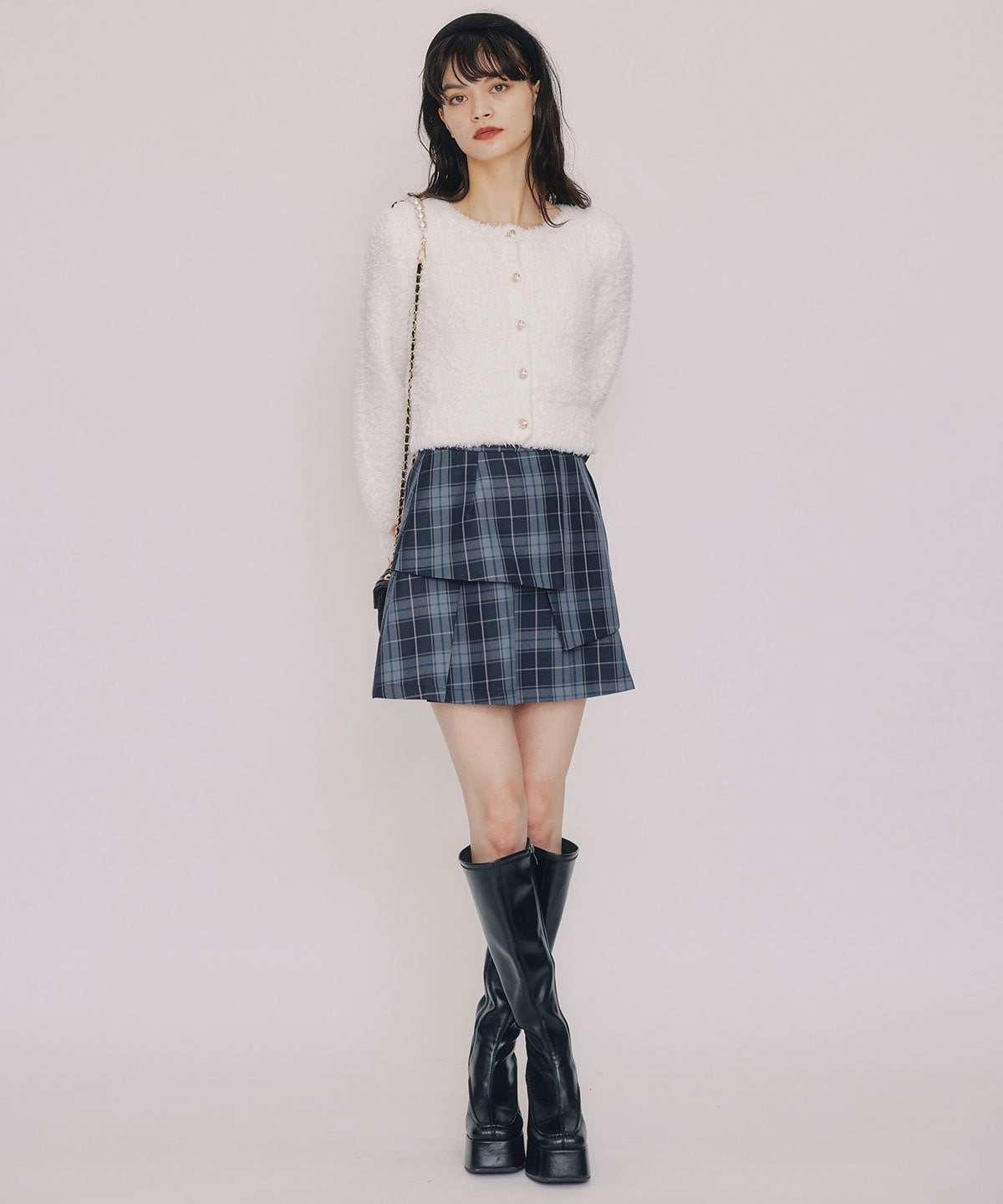 フラッフィブークレシャギーニットカーディガン