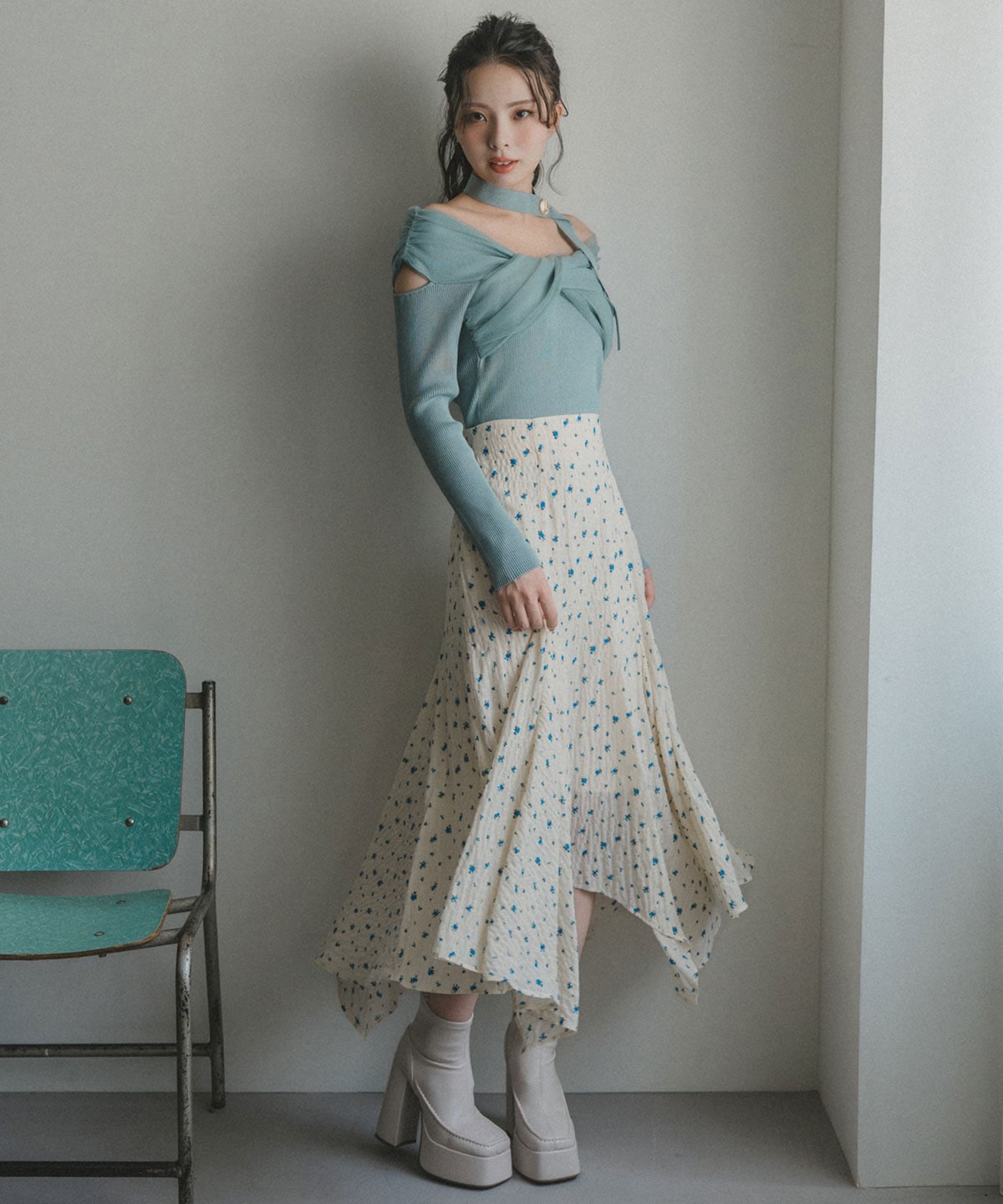 チョーカークロスチュールニットトップス