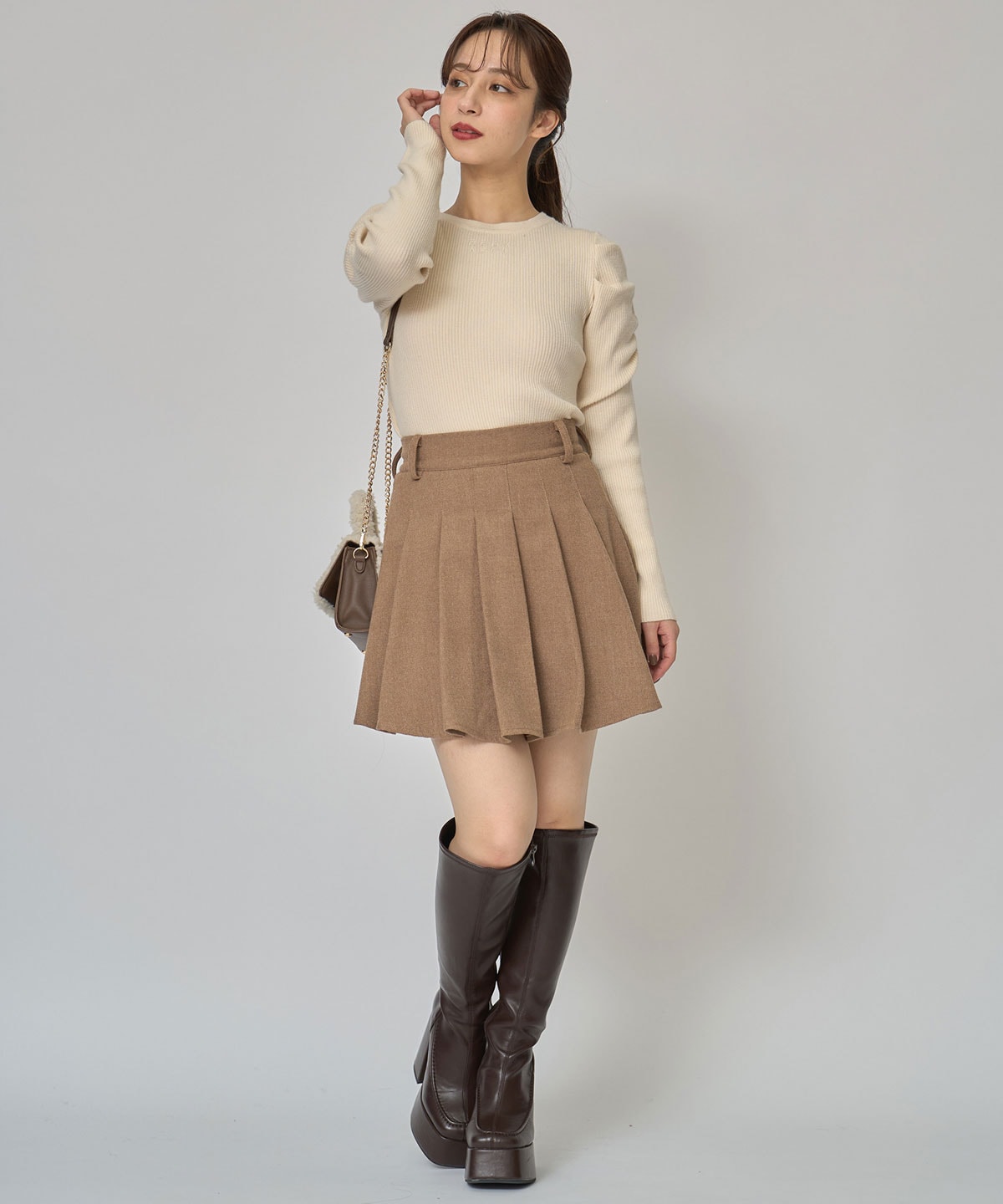 パワショルロゴリブニットトップス