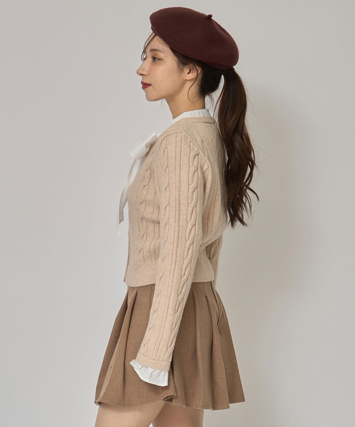 ボウタイケーブルニットプルオーバー