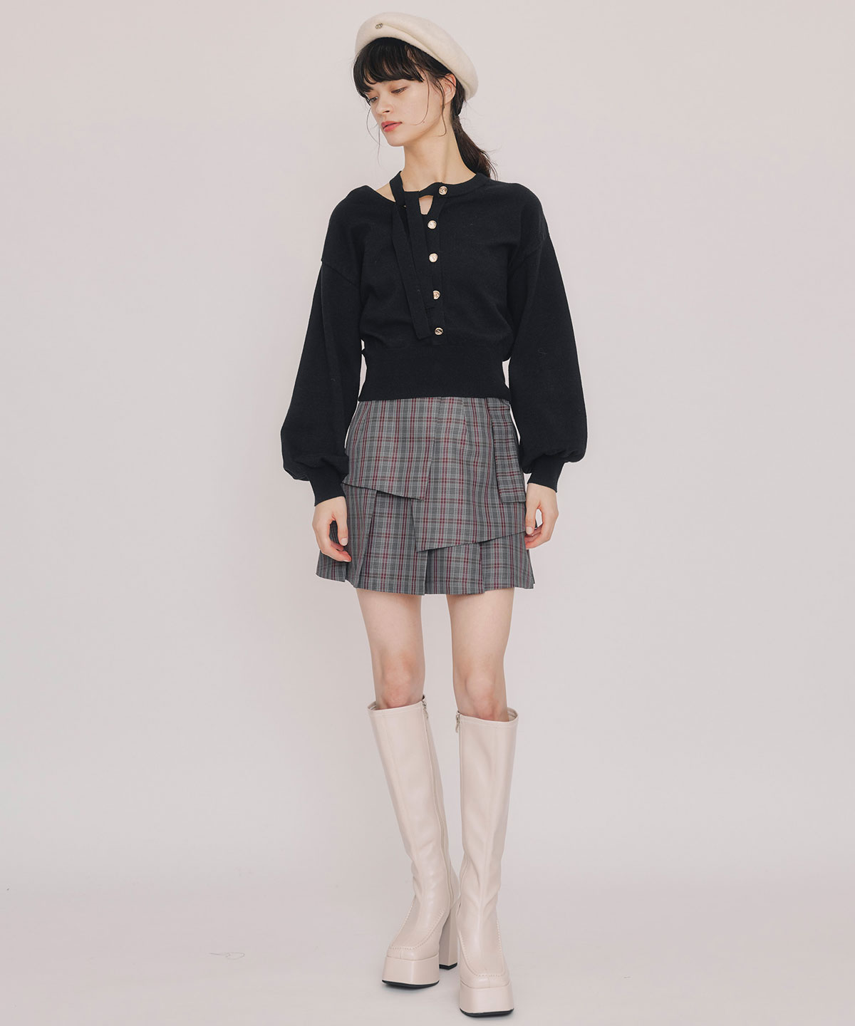 アシメカットデザインニットプルオーバー