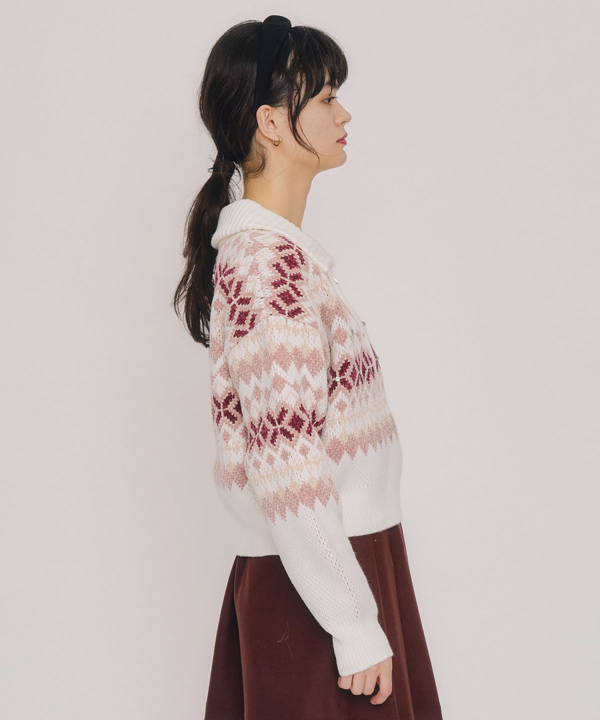 ビジューノルディックデザインニットプルオーバー