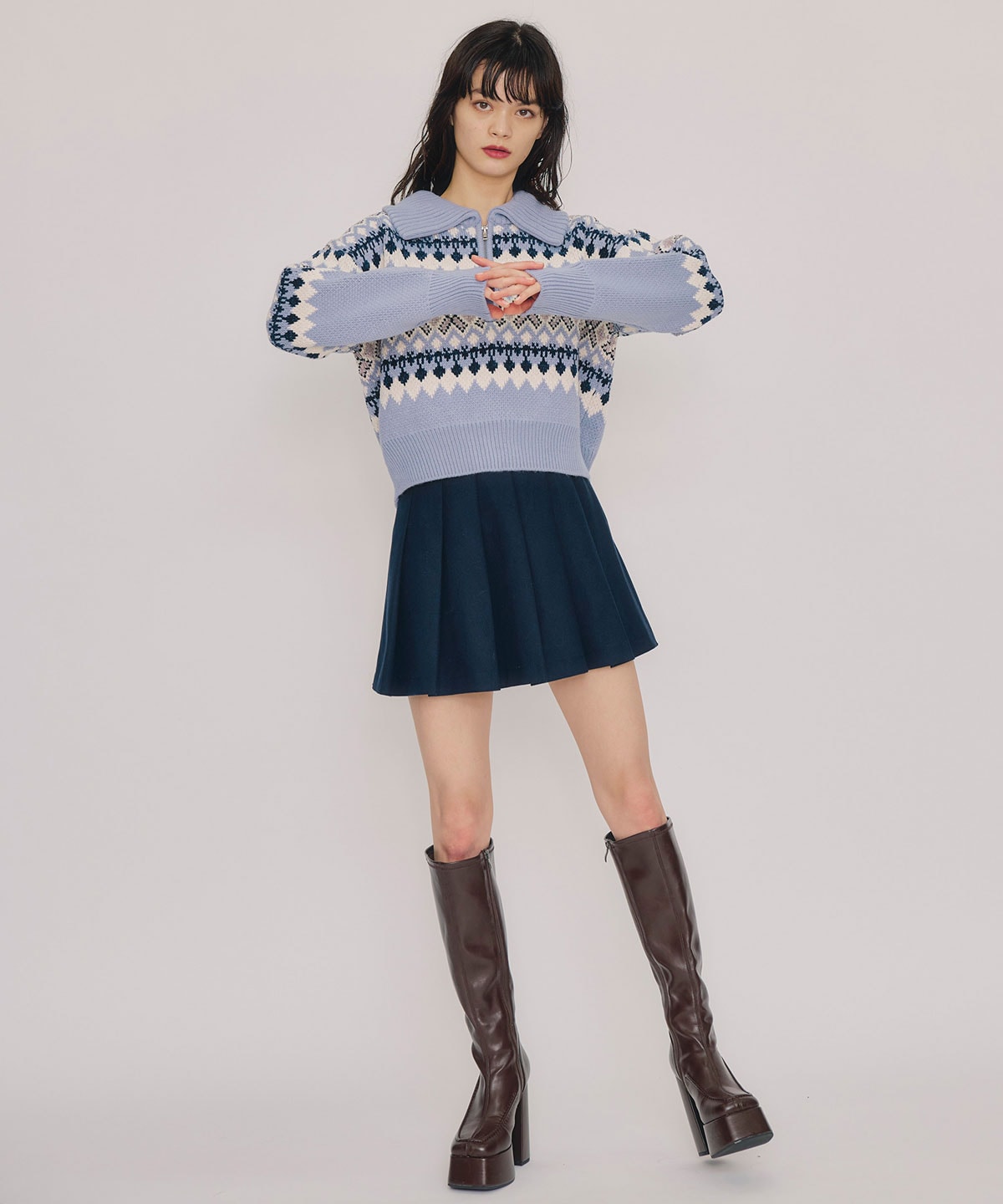 ビジューノルディックデザインニットプルオーバー